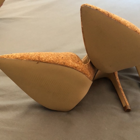 Heels - Picture 4 of 5